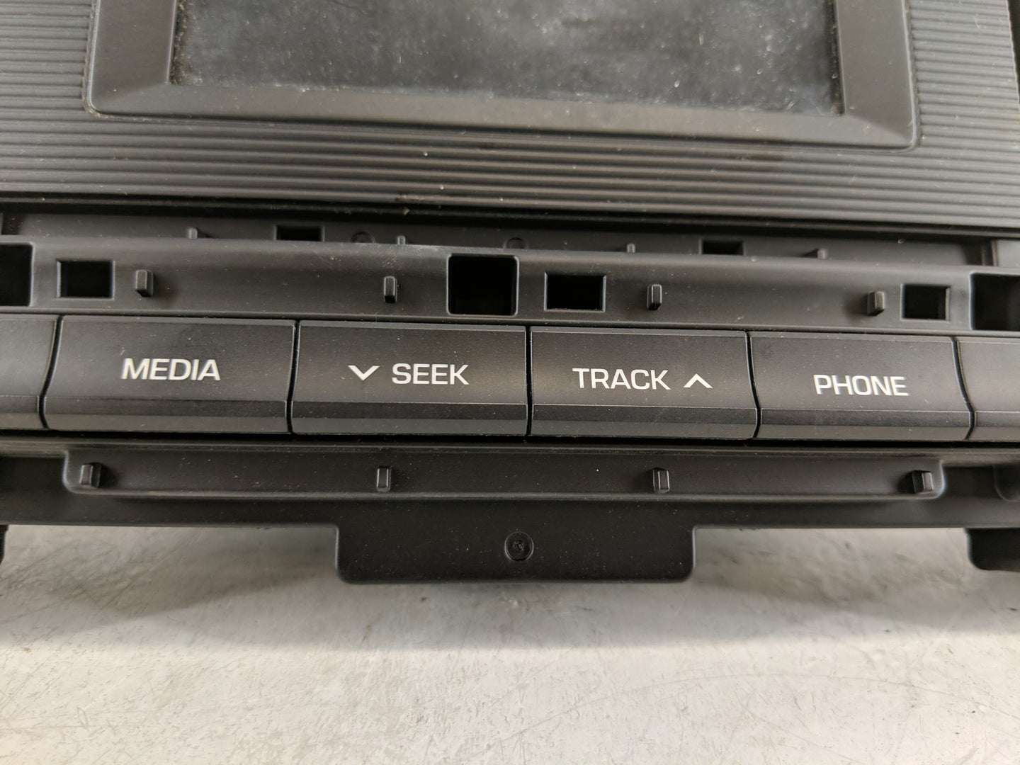 2019-2020 Hyundai Elantra Radio AM FM Cd Player Receiver Replacement P/N:96180F2UA0SSH Fits Fits 2019 2020 OEM Used Auto Par