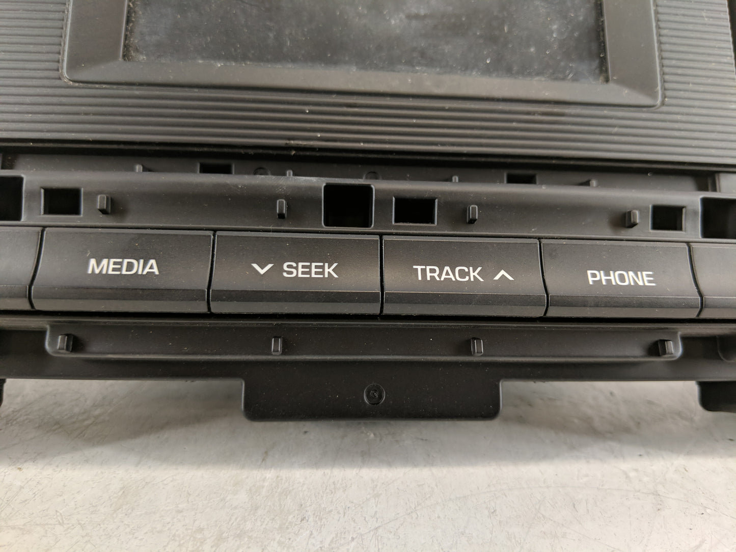 2019-2020 Hyundai Elantra Radio AM FM Cd Player Receiver Replacement P/N:96180F2UA0SSH Fits Fits 2019 2020 OEM Used Auto Par