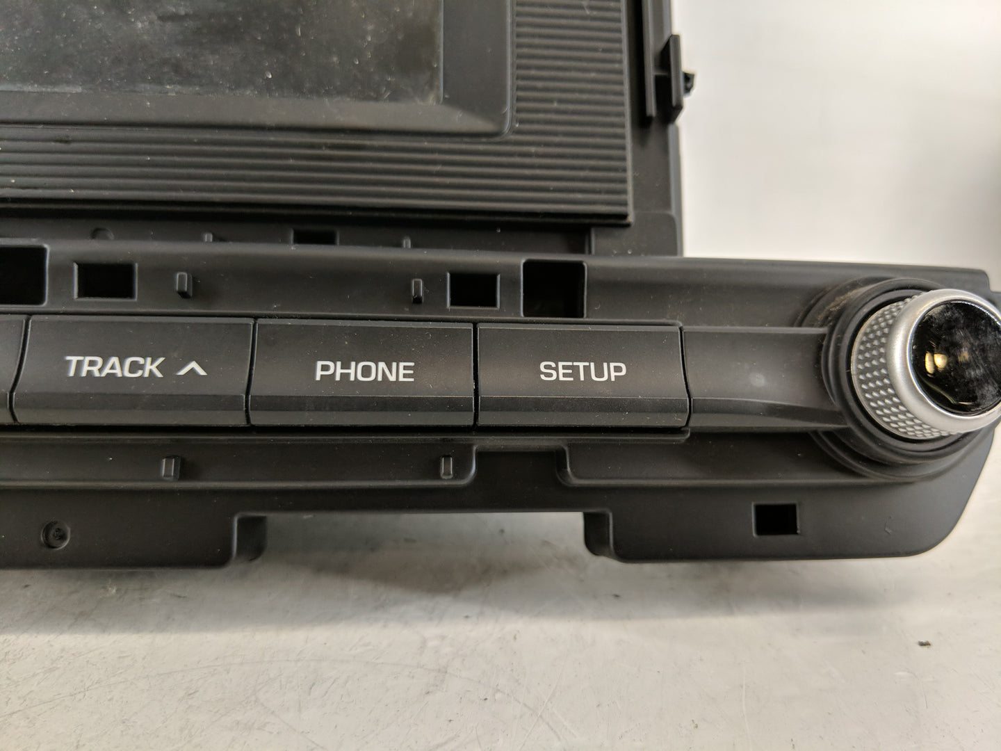 2019-2020 Hyundai Elantra Radio AM FM Cd Player Receiver Replacement P/N:96180F2UA0SSH Fits Fits 2019 2020 OEM Used Auto Par