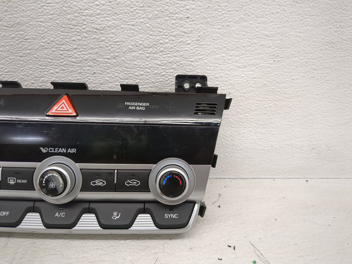 2019-2020 Hyundai Elantra Climate Control Module Temperature AC/Heater Replacement P/N:97250-F2XXX Fits Fits 2019 2020 OEM U