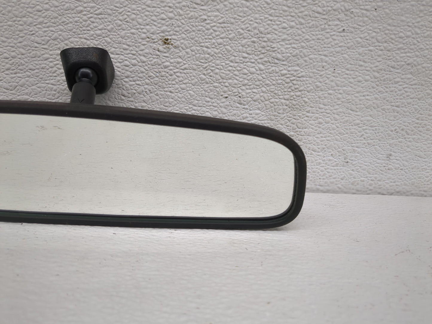 2013-2020 Hyundai Elantra Interior Rear View Mirror Replacement OEM P/N:E13049848 Fits OEM Used Auto Parts - Oemusedautopart