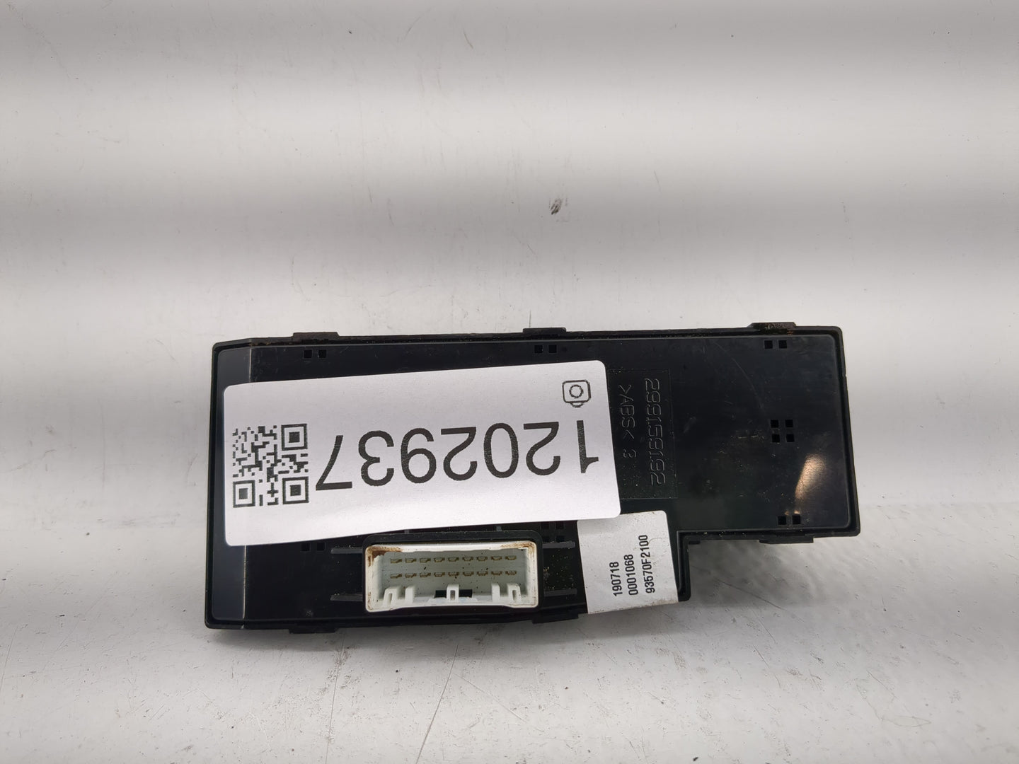 2017-2020 Hyundai Elantra Master Power Window Switch Replacement Driver Side Left P/N:93570F2100 299159192 Fits OEM Used Aut