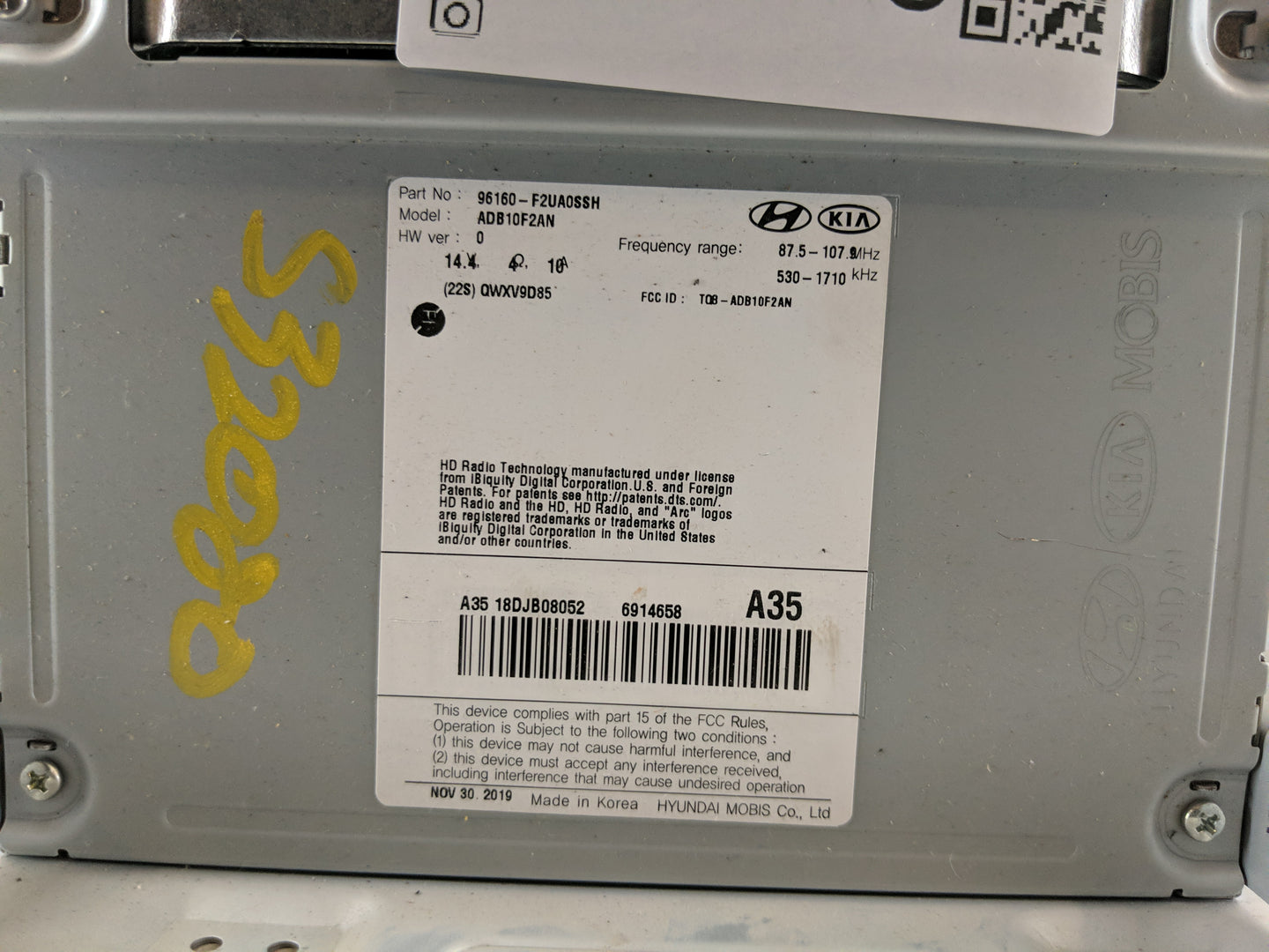 2019-2020 Hyundai Elantra Radio AM FM Cd Player Receiver Replacement P/N:96160-F2UA0SSH Fits Fits 2019 2020 OEM Used Auto Pa