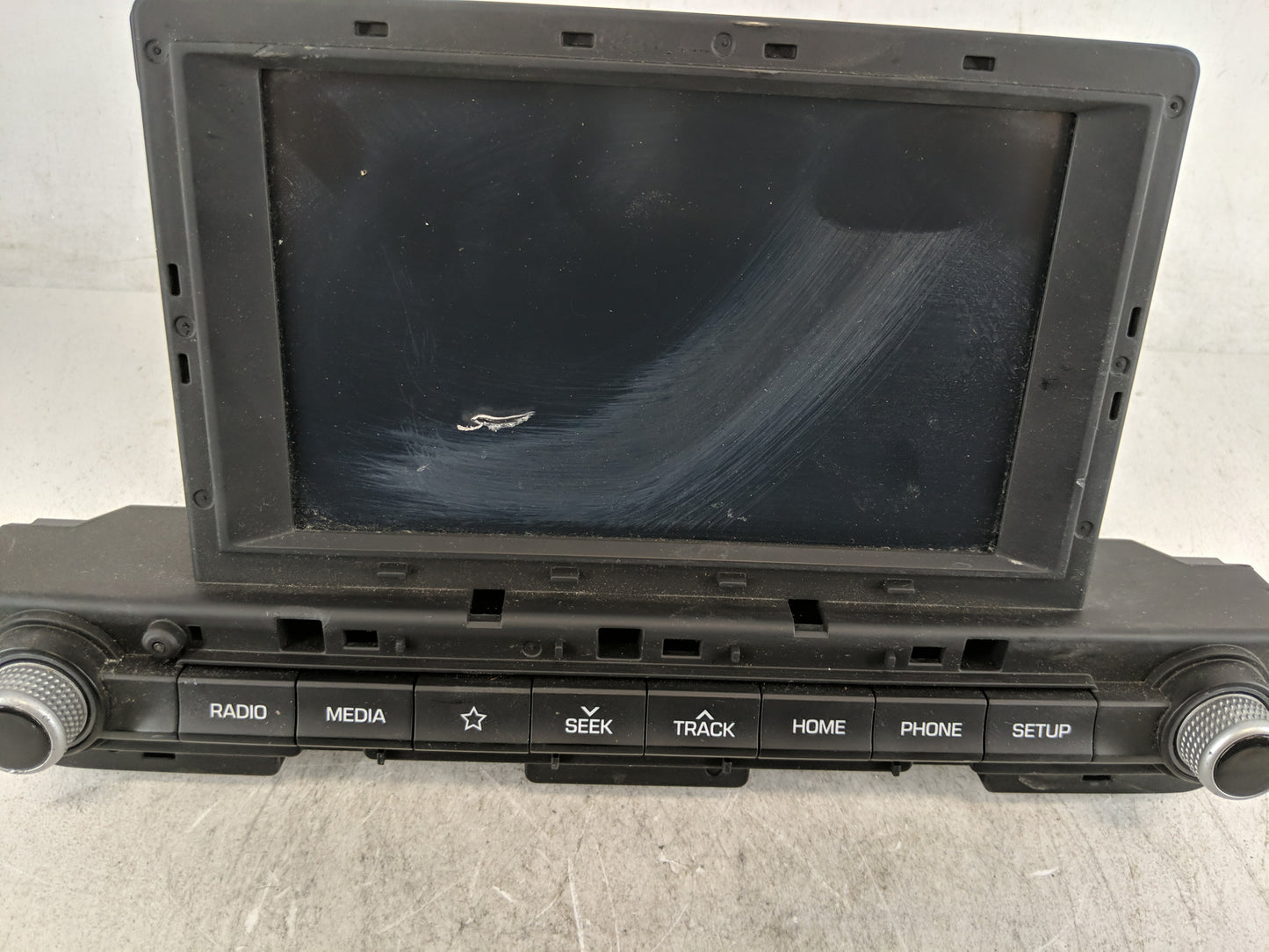 2019-2020 Hyundai Elantra Radio AM FM Cd Player Receiver Replacement P/N:96160-F2UA0SSH Fits Fits 2019 2020 OEM Used Auto Pa