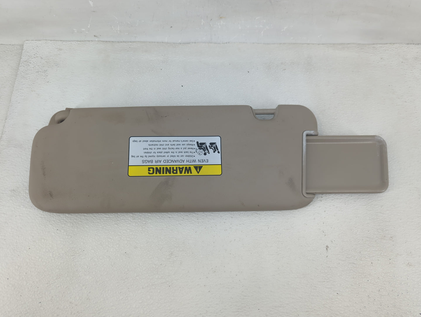 2017-2020 Hyundai Elantra Sun Visor Shade Replacement Passenger Right Mirror Fits Fits 2017 2018 2019 2020 OEM Used Auto Par