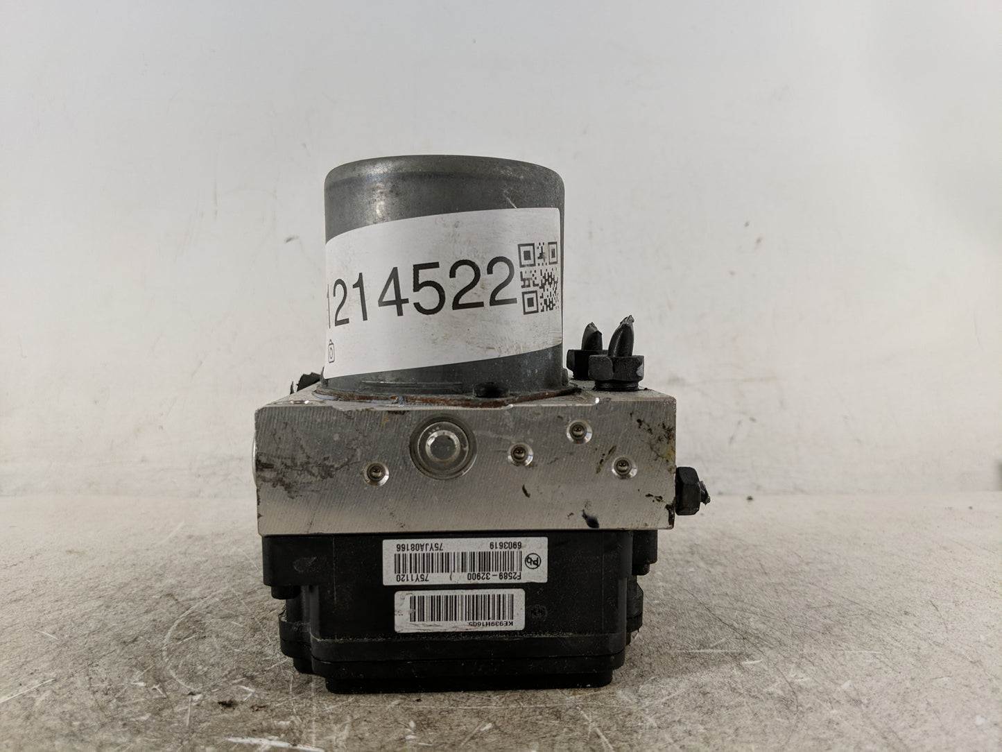 2019-2020 Hyundai Elantra ABS Pump Control Module Replacement P/N:58900-F2620 F2589-32900 Fits Fits 2019 2020 OEM Used Auto 