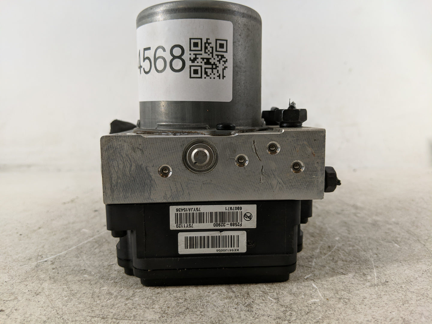 2019-2020 Hyundai Elantra ABS Pump Control Module Replacement P/N:61589-43100 58900-F2620 Fits Fits 2019 2020 OEM Used Auto 