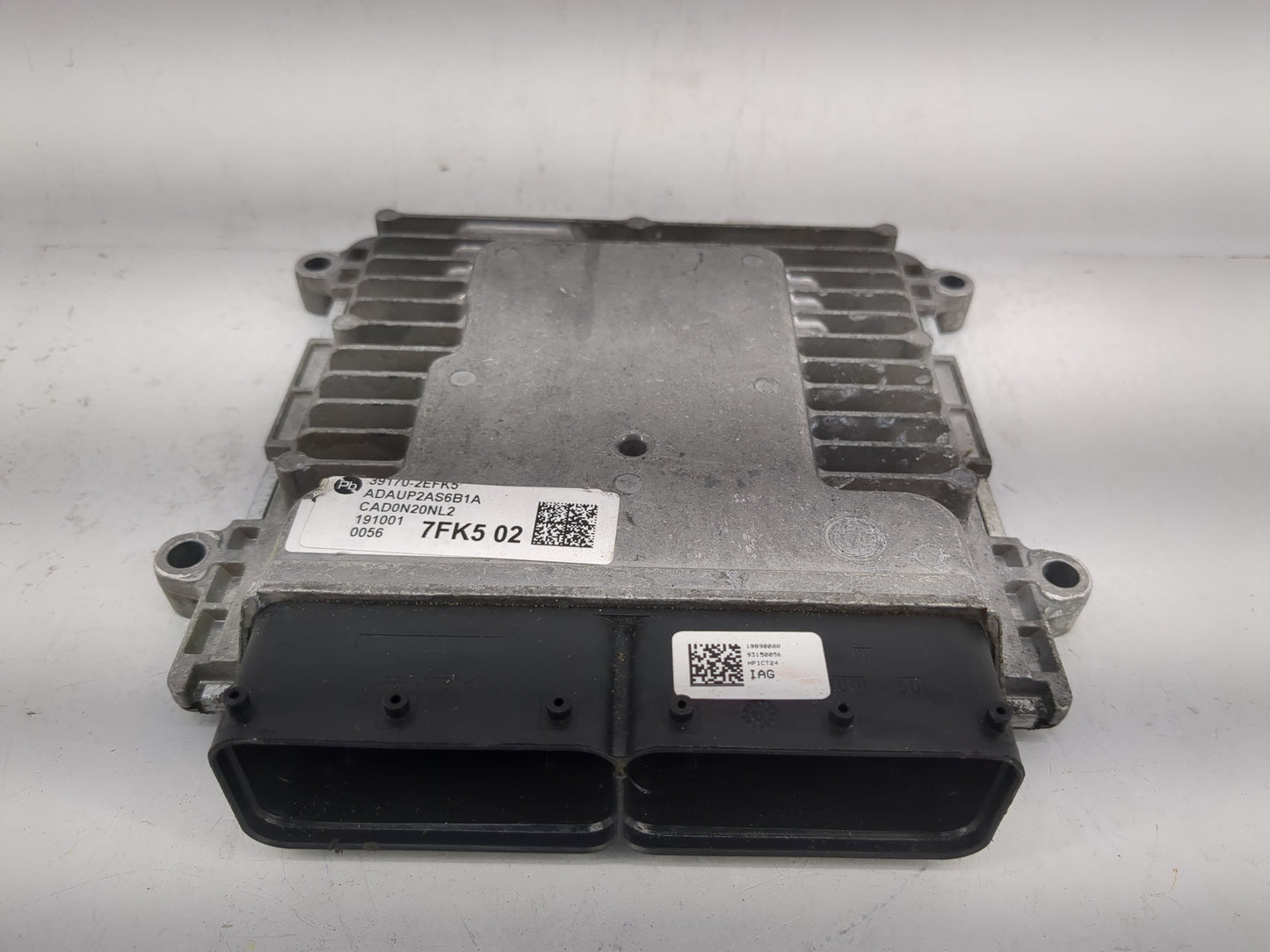 2018-2020 Hyundai Elantra PCM Engine Control Computer ECU ECM PCU OEM P/N:39171-2EFK5 39170-2EFK5 Fits Fits 2018 2019 2020 O