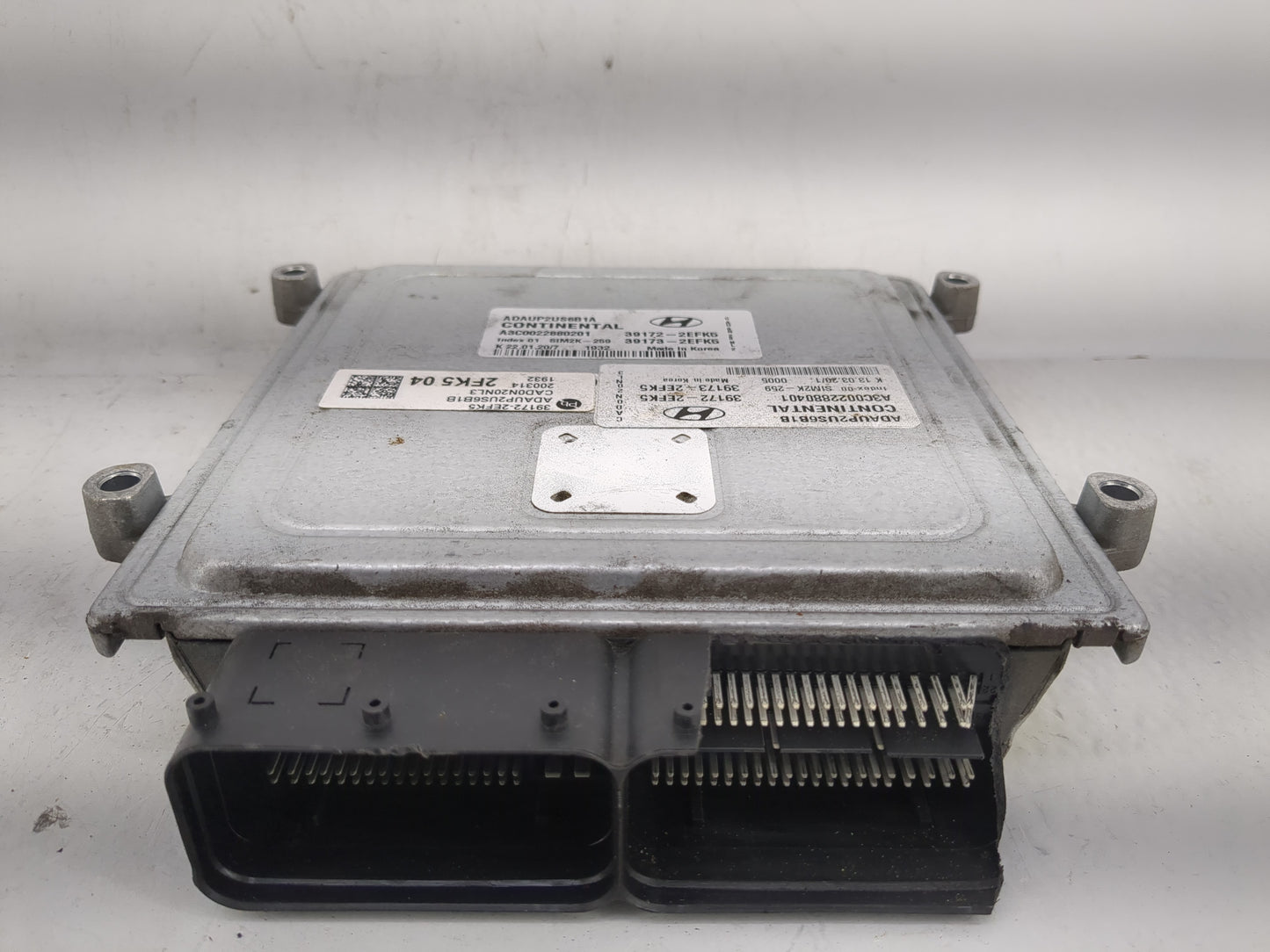 2020 Hyundai Elantra PCM Engine Control Computer ECU ECM PCU OEM P/N:39172-2EFK5 2FK504 Fits OEM Used Auto Parts - Oemusedau