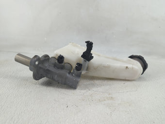 compare product 2020-2020 Hyundai Elantra Brake Master Cylinder