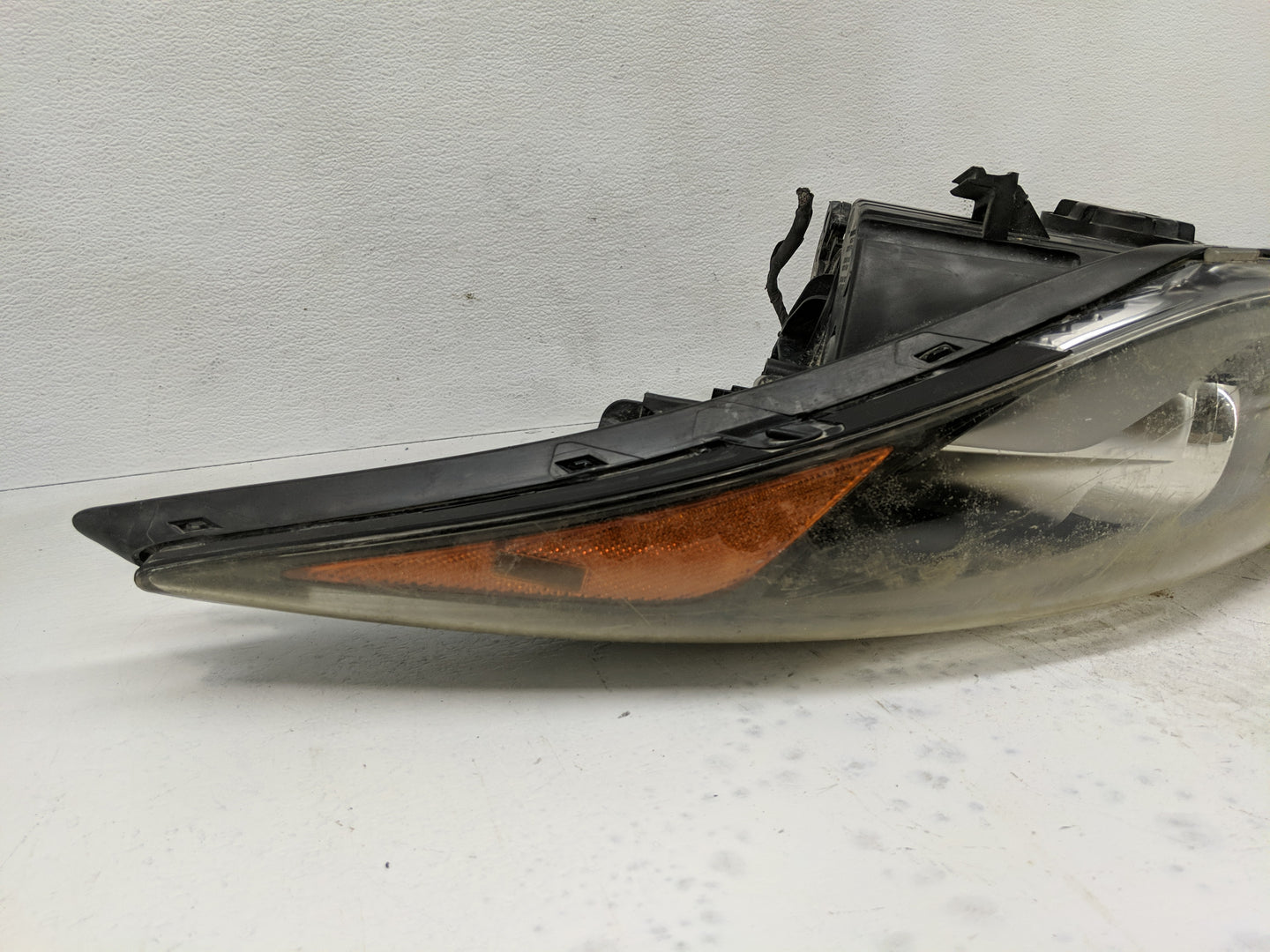 2019-2020 Hyundai Elantra Passenger Right Oem Head Light Headlight Lamp - Oemusedautoparts1.com