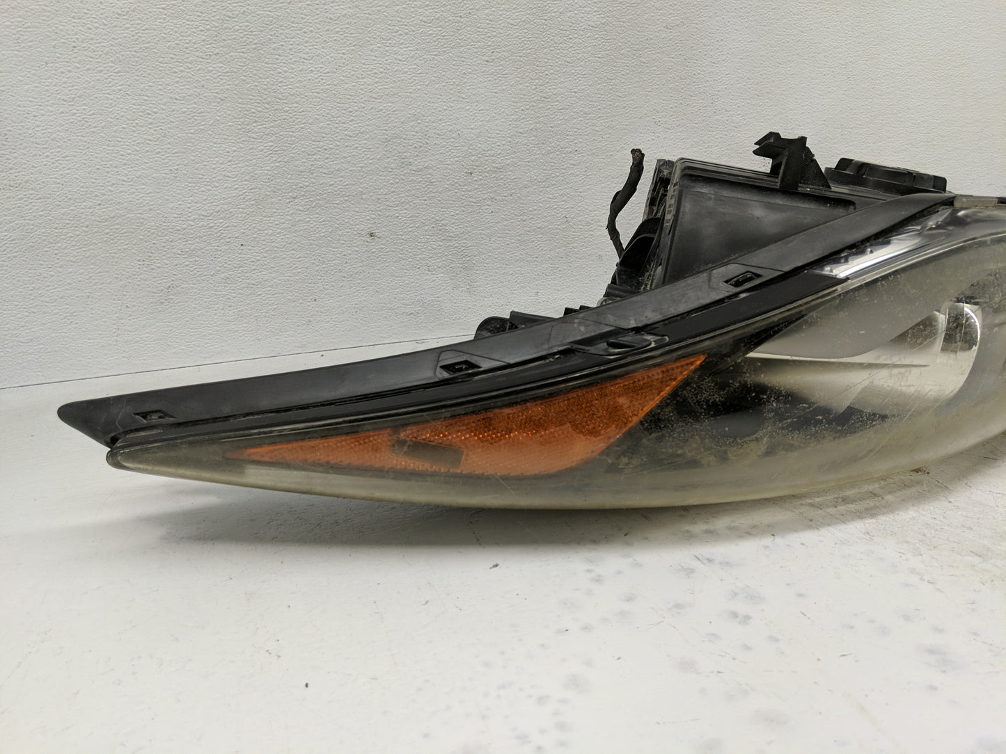2019-2020 Hyundai Elantra Passenger Right Oem Head Light Headlight Lamp - Oemusedautoparts1.com