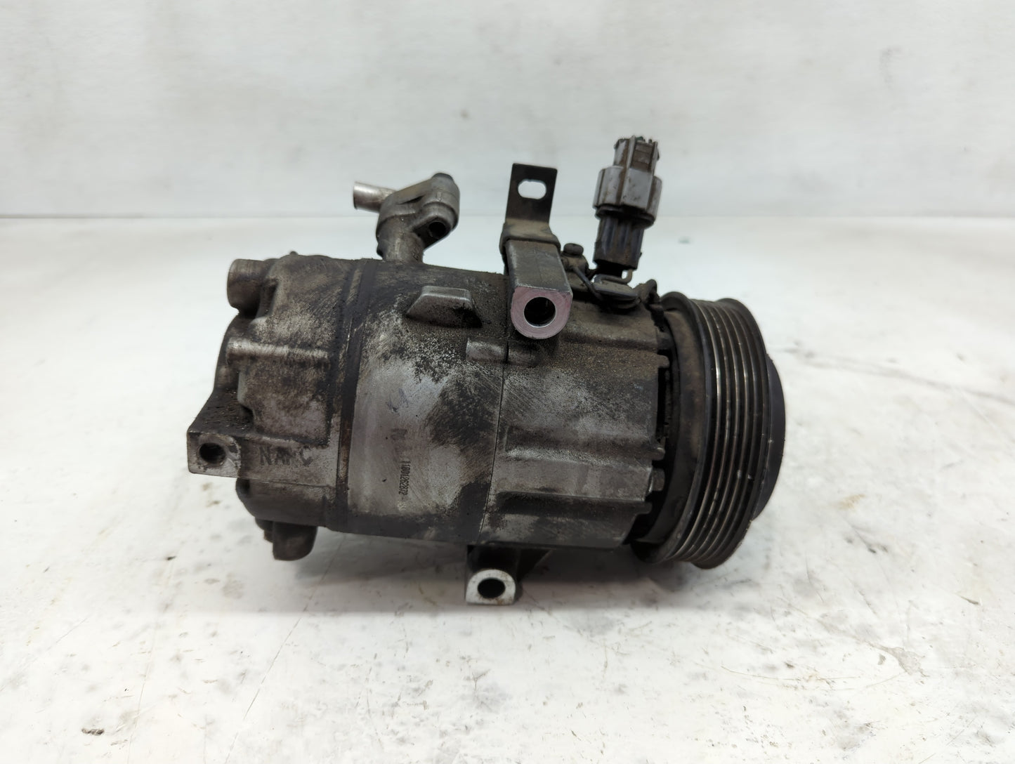 2017-2020 Hyundai Elantra Air Conditioning A/c Ac Compressor Oem - Oemusedautoparts1.com