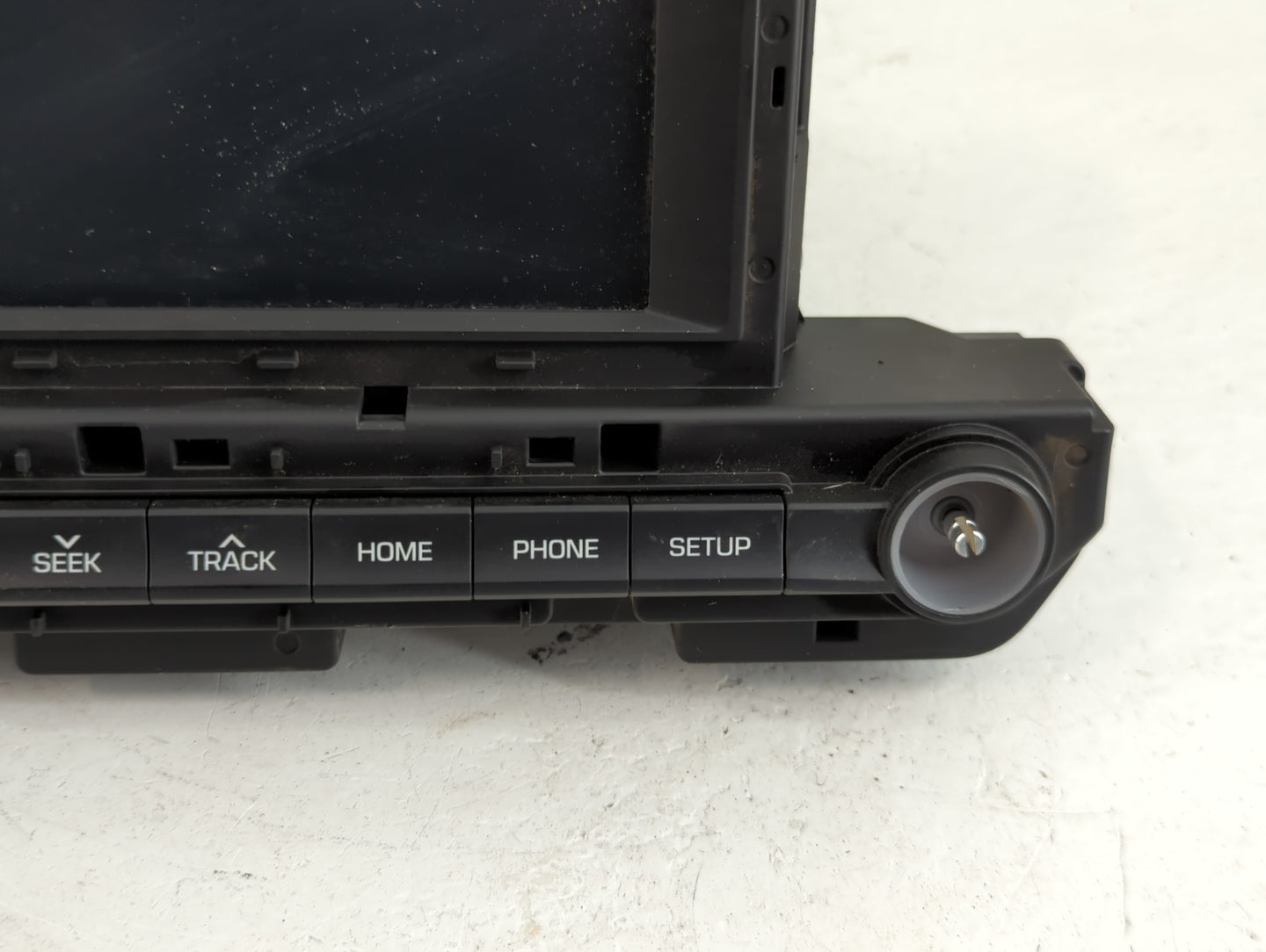 2019-2020 Hyundai Elantra Radio AM FM Cd Player Receiver Replacement P/N:96160-F2UA0SSH Fits Fits 2019 2020 OEM Used Auto Pa