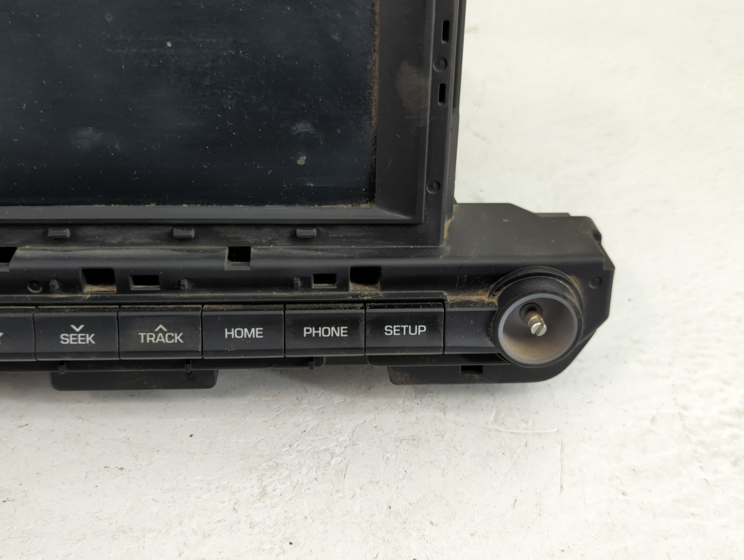 2019-2020 Hyundai Elantra Radio AM FM Cd Player Receiver Replacement P/N:96160-F2UA0SSH Fits Fits 2019 2020 OEM Used Auto Pa