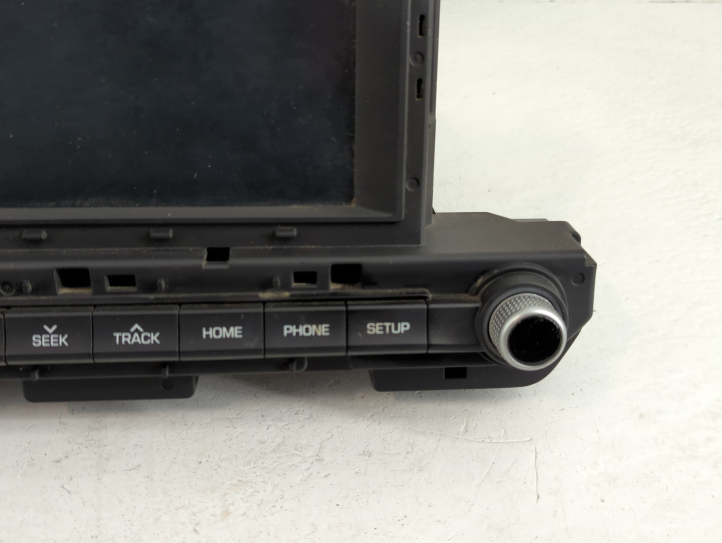 2019-2020 Hyundai Elantra Radio AM FM Cd Player Receiver Replacement P/N:96160-F2UC0SSH Fits Fits 2019 2020 OEM Used Auto Pa
