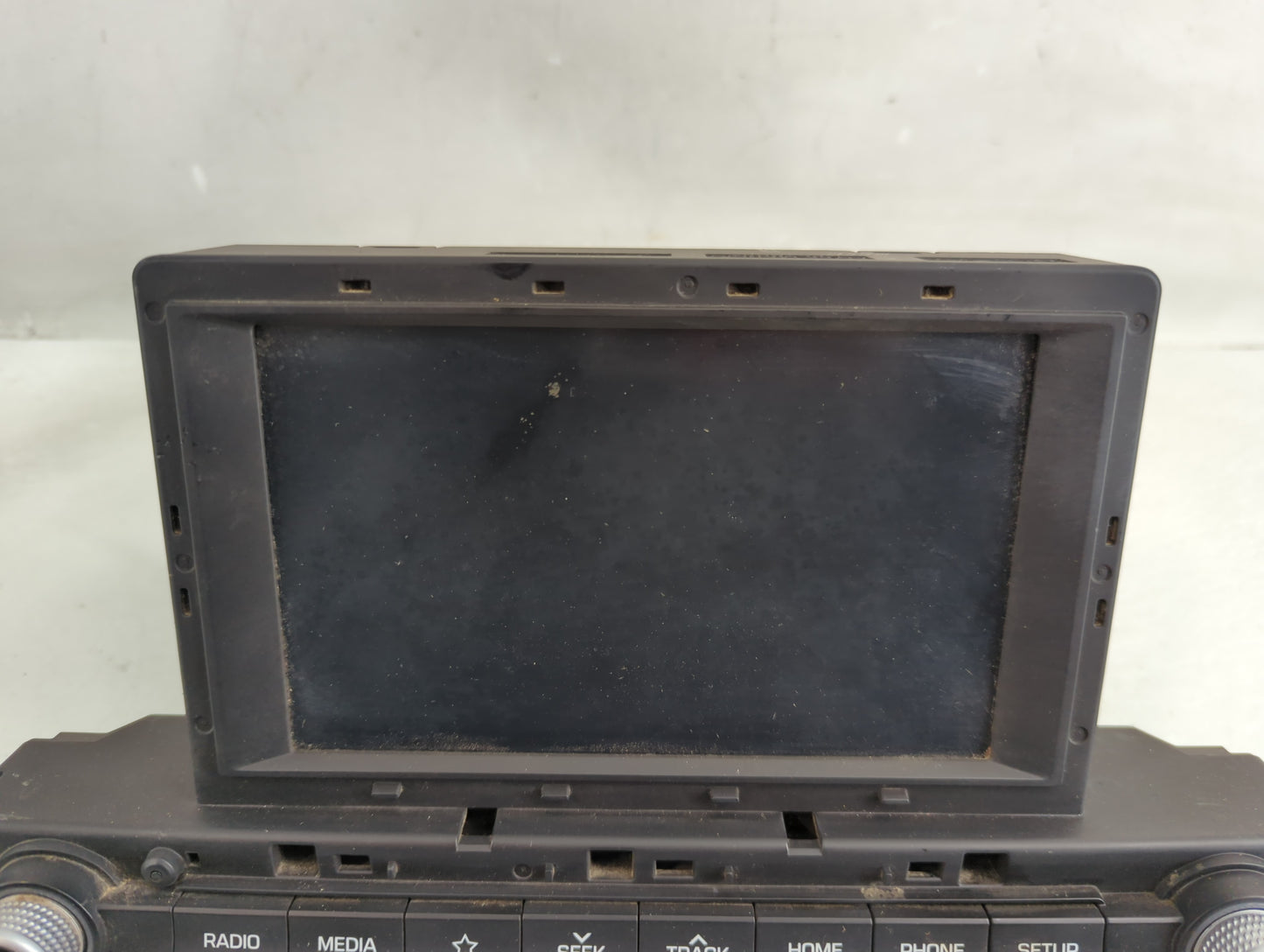 2019-2020 Hyundai Elantra Radio AM FM Cd Player Receiver Replacement P/N:96160-F2UC0SSH Fits Fits 2019 2020 OEM Used Auto Pa