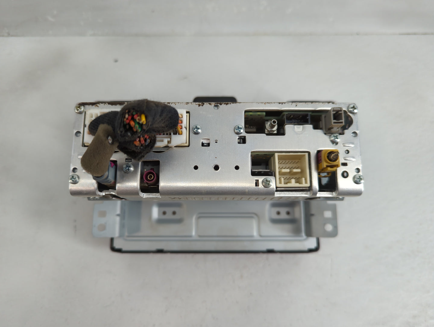 2019-2020 Hyundai Elantra Radio AM FM Cd Player Receiver Replacement P/N:96160-F2UC0SSH Fits Fits 2019 2020 OEM Used Auto Pa