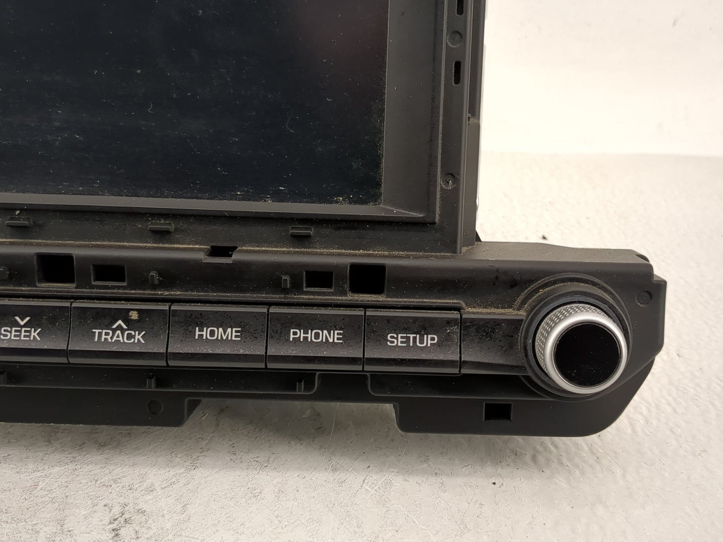 2019-2020 Hyundai Elantra Radio AM FM Cd Player Receiver Replacement P/N:96160-F2UA0SSH Fits Fits 2019 2020 OEM Used Auto Pa