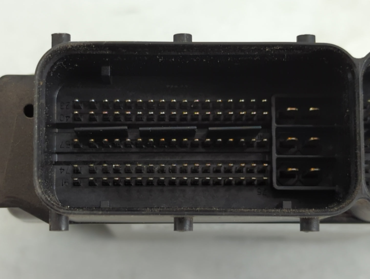 2018-2020 Hyundai Elantra PCM Engine Control Computer ECU ECM PCU OEM P/N:39133-2EPE0 0 261 S17 216 Fits Fits 2018 2019 2020