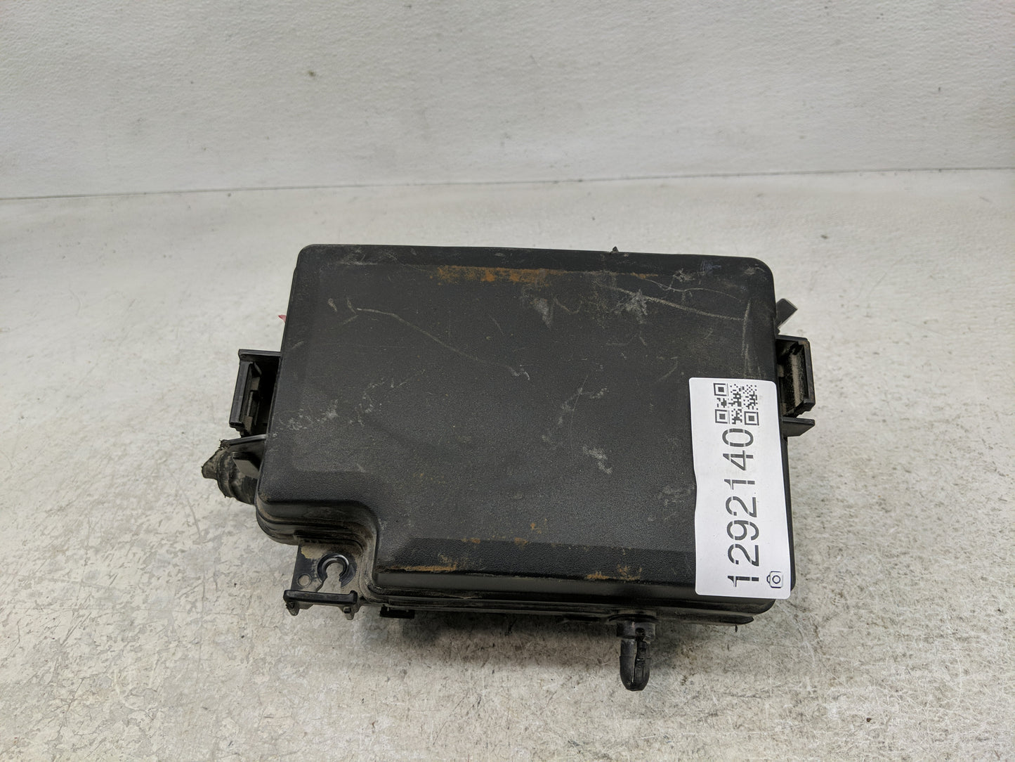 2019-2020 Hyundai Elantra Fusebox Fuse Box Panel Relay Module P/N:91956-F2025 Fits Fits 2019 2020 OEM Used Auto Parts - Oemu