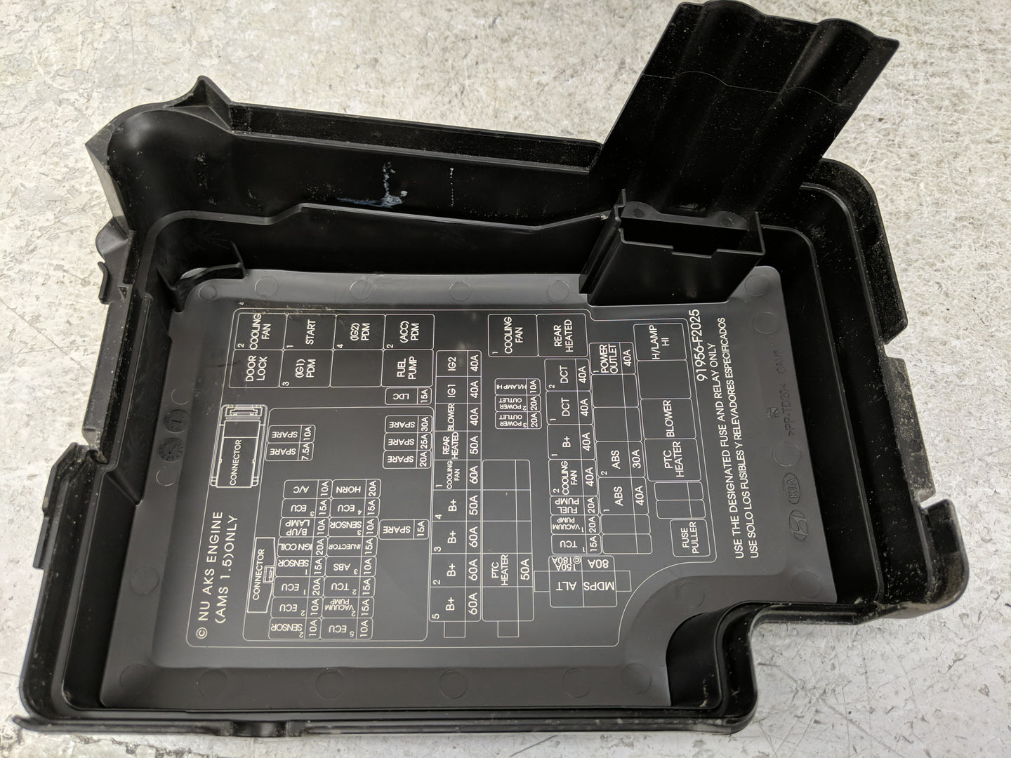 2019-2020 Hyundai Elantra Fusebox Fuse Box Panel Relay Module P/N:91956-F2025 Fits Fits 2019 2020 OEM Used Auto Parts - Oemu