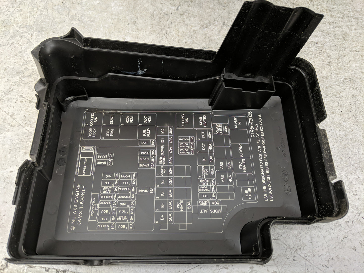 2019-2020 Hyundai Elantra Fusebox Fuse Box Panel Relay Module P/N:91956-F2025 Fits Fits 2019 2020 OEM Used Auto Parts - Oemu