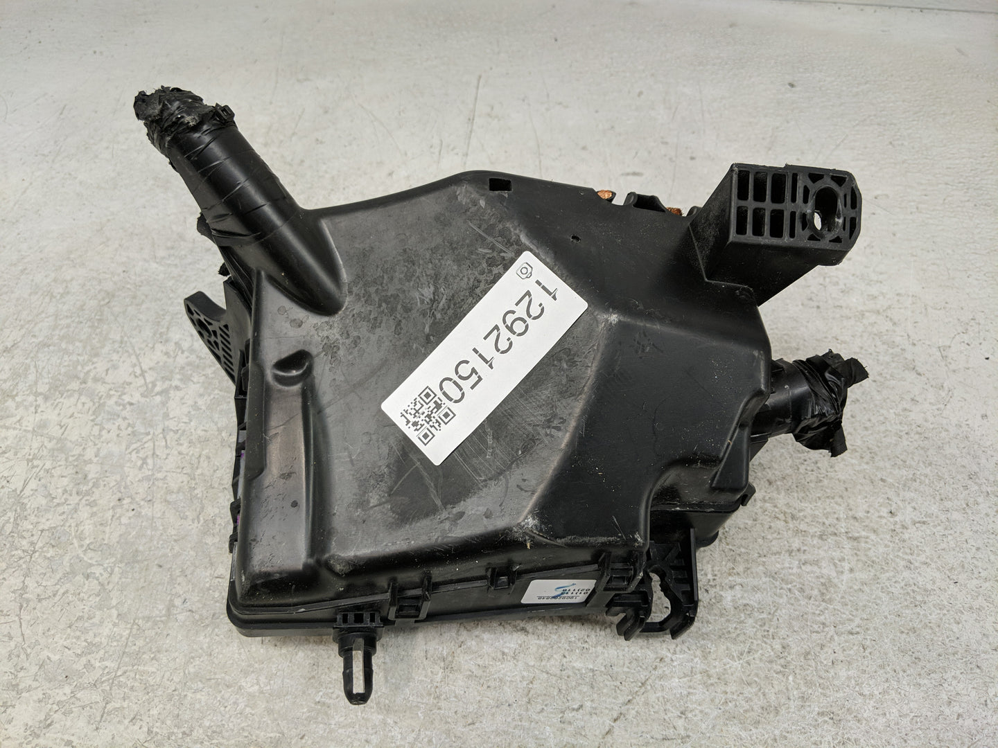 2019-2020 Hyundai Elantra Fusebox Fuse Box Panel Relay Module P/N:91956-F2025 Fits Fits 2019 2020 OEM Used Auto Parts - Oemu