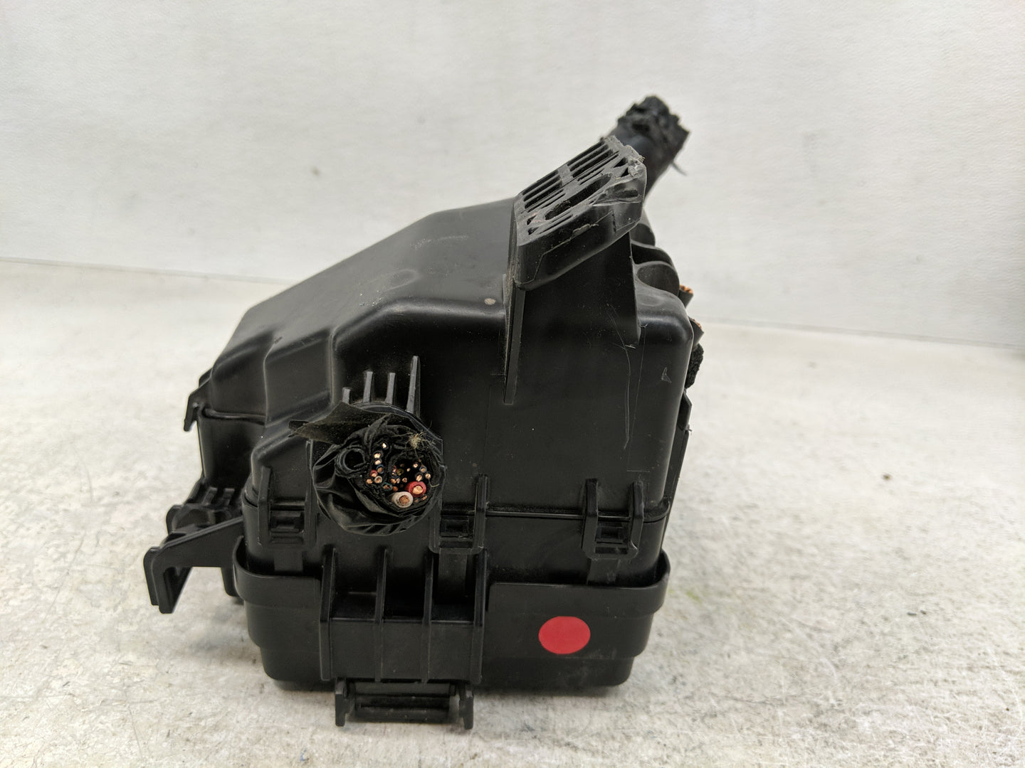 2019-2020 Hyundai Elantra Fusebox Fuse Box Panel Relay Module P/N:91210F3400AA Fits Fits 2019 2020 OEM Used Auto Parts - Oem