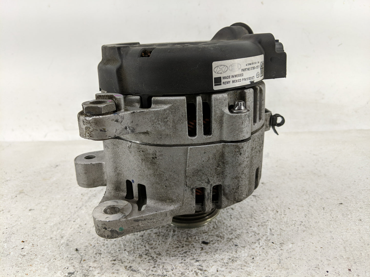 2017-2020 Hyundai Elantra Alternator Replacement Generator Charging Assembly Engine OEM P/N:37300-2E721 Fits OEM Used Auto P