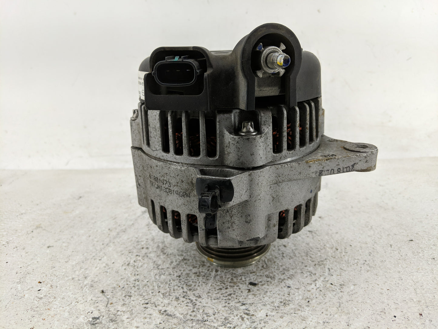2017-2020 Hyundai Elantra Alternator Replacement Generator Charging Assembly Engine OEM P/N:37300-2E721 Fits OEM Used Auto P