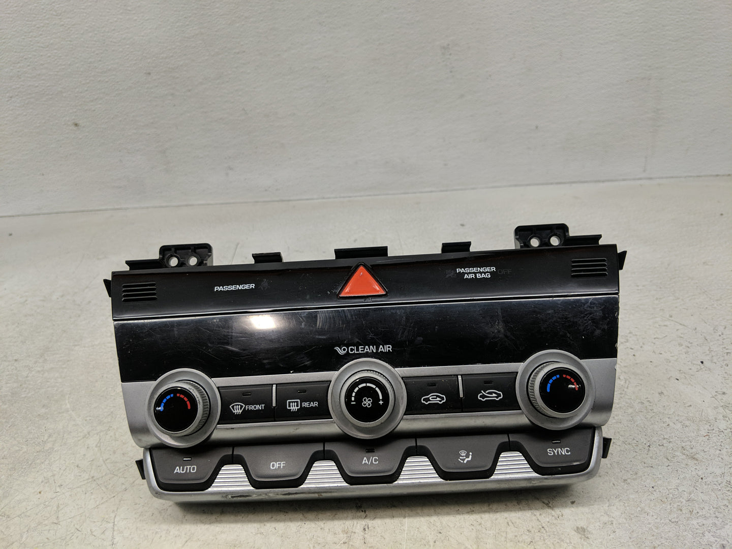 2019-2020 Hyundai Elantra Climate Control Module Temperature AC/Heater Replacement P/N:97250-F3DA0 Fits Fits 2019 2020 OEM U