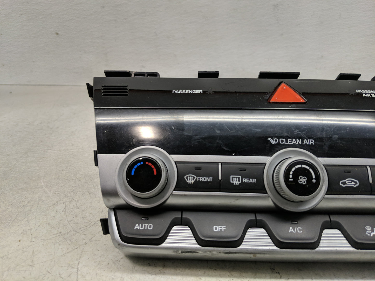 2019-2020 Hyundai Elantra Climate Control Module Temperature AC/Heater Replacement P/N:97250-F3DA0 Fits Fits 2019 2020 OEM U