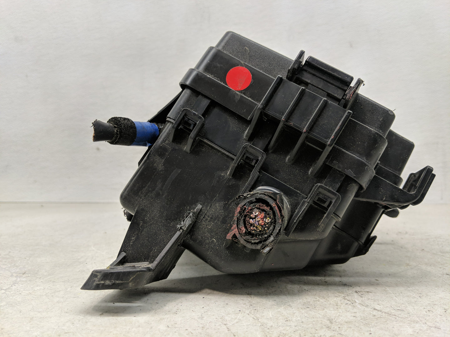 2019-2020 Hyundai Elantra Fusebox Fuse Box Panel Relay Module P/N:91956-F2025 Fits Fits 2019 2020 OEM Used Auto Parts - Oemu