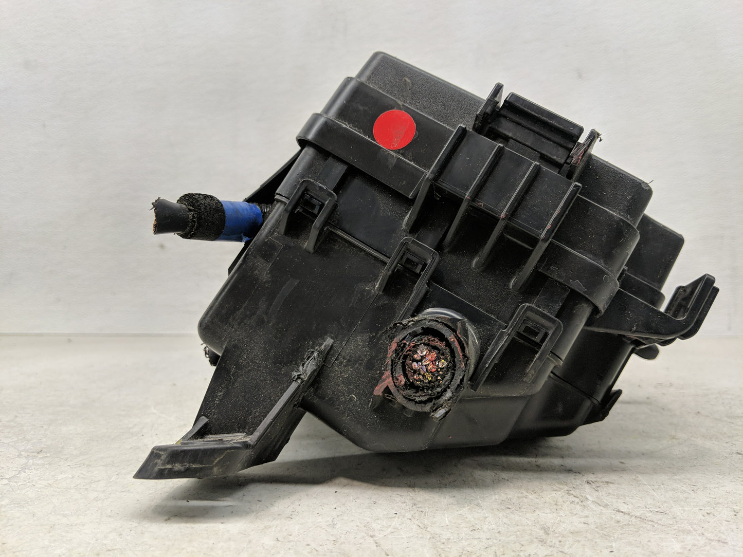 2019-2020 Hyundai Elantra Fusebox Fuse Box Panel Relay Module P/N:91956-F2025 Fits Fits 2019 2020 OEM Used Auto Parts - Oemu