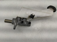 2020-2020 Hyundai Elantra Brake Master Cylinder 1311420 - Oemusedautoparts1.com
