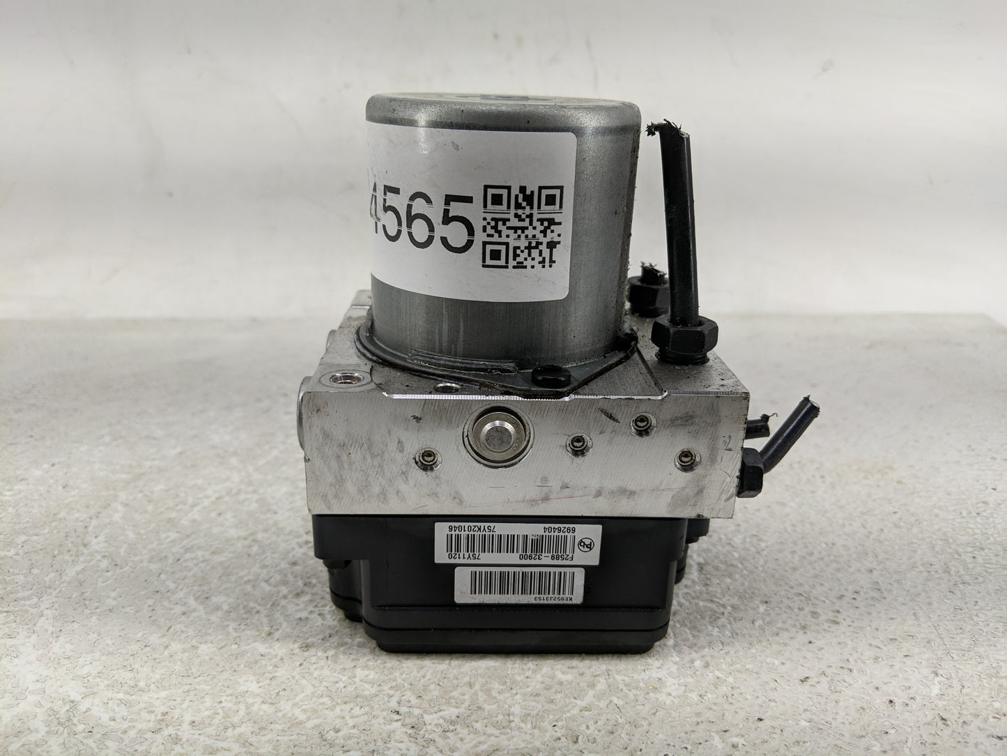 2020 Hyundai Elantra ABS Pump Control Module Replacement P/N:58900-F2620 Fits OEM Used Auto Parts - Oemusedautoparts1.com