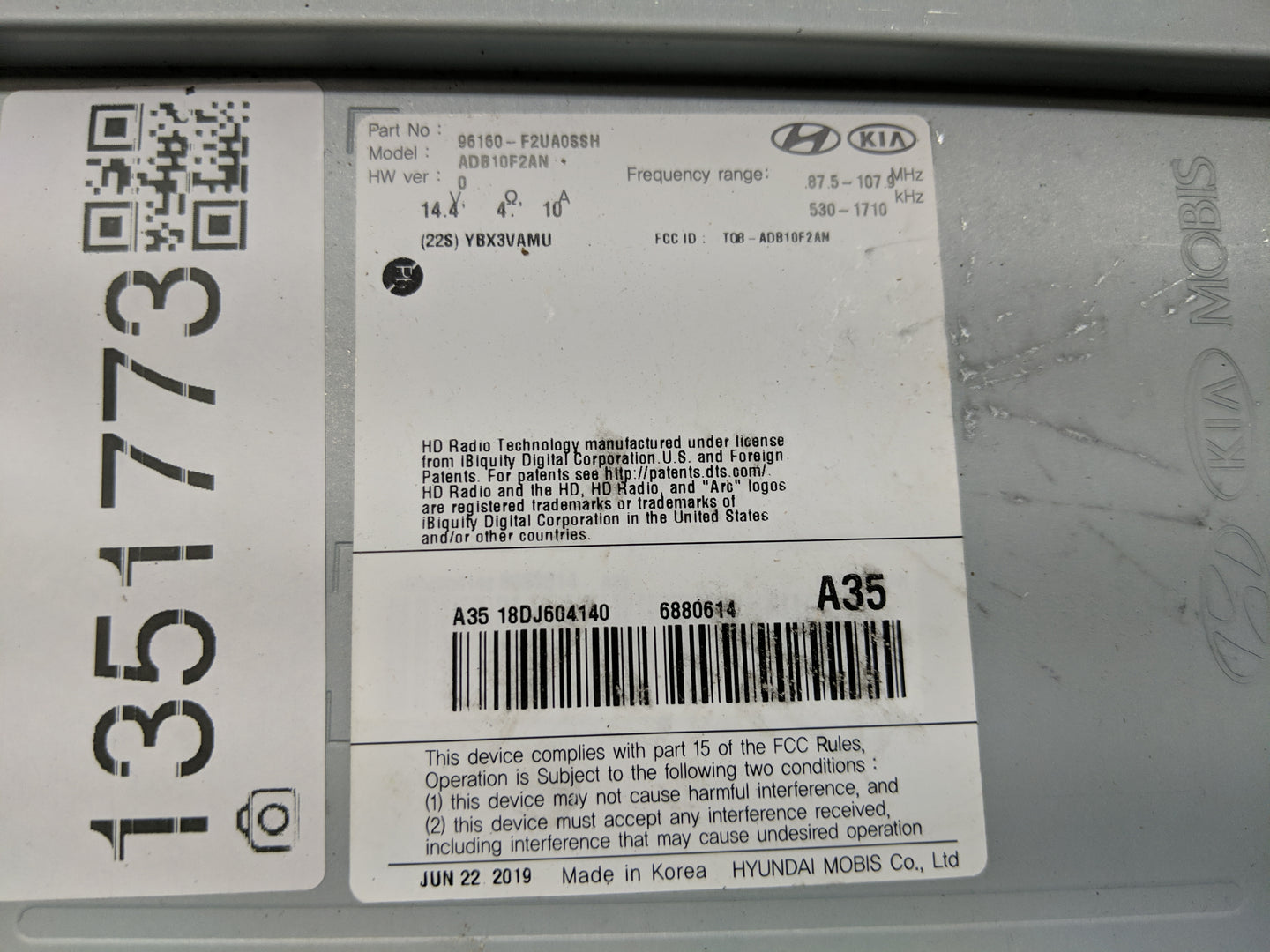 2019-2020 Hyundai Elantra Radio AM FM Cd Player Receiver Replacement P/N:96160-F2UA0SSH Fits Fits 2019 2020 OEM Used Auto Pa