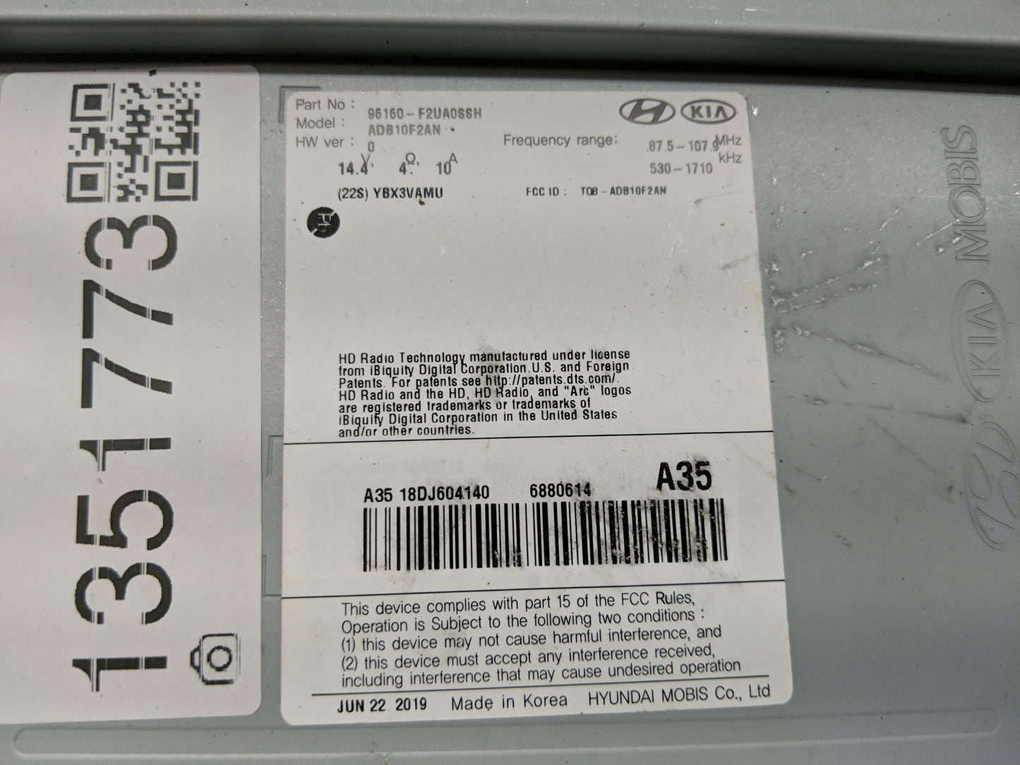 2019-2020 Hyundai Elantra Radio AM FM Cd Player Receiver Replacement P/N:96160-F2UA0SSH Fits Fits 2019 2020 OEM Used Auto Pa