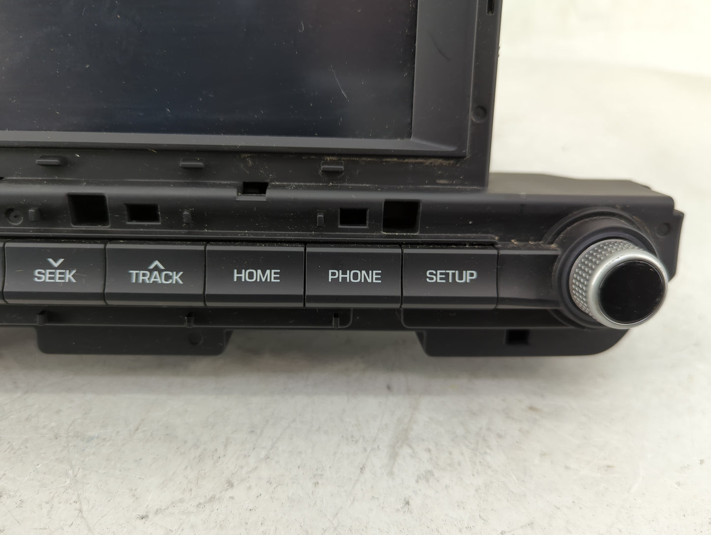 2019-2020 Hyundai Elantra Radio AM FM Cd Player Receiver Replacement P/N:96160-F2UA0SSH Fits Fits 2019 2020 OEM Used Auto Pa