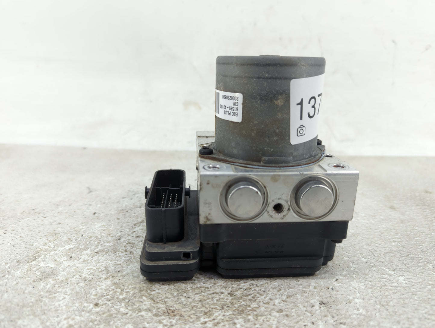 2019-2020 Hyundai Elantra ABS Pump Control Module Replacement P/N:61589-43100 58900-F2620 Fits Fits 2019 2020 OEM Used Auto 