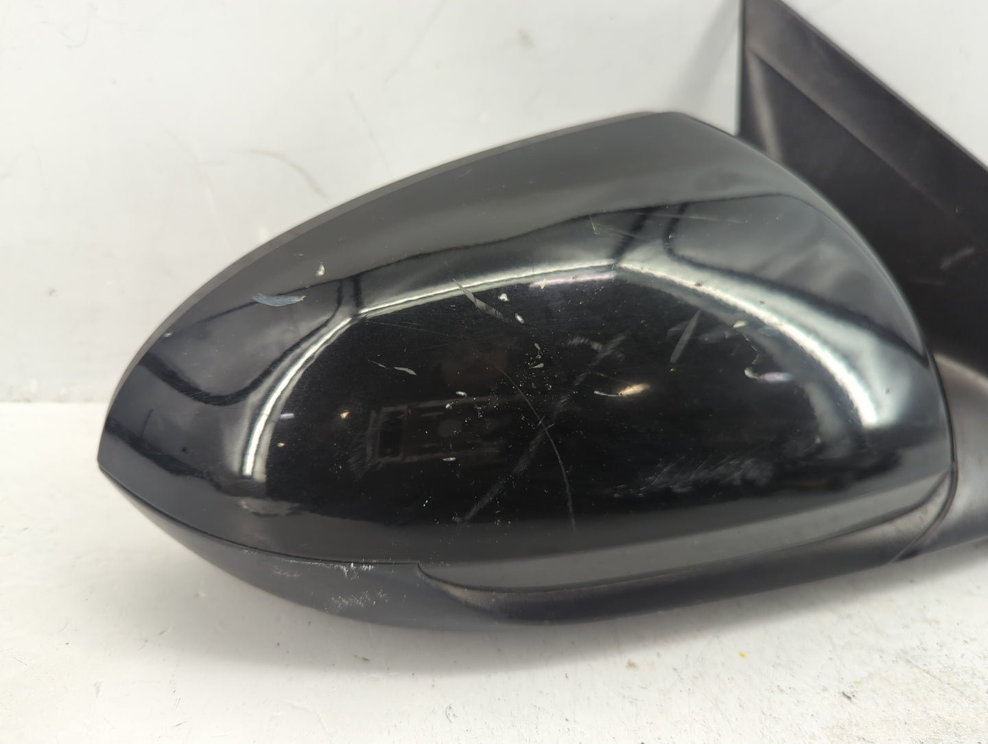 2017-2020 Hyundai Elantra Passenger Side View Mirror - Right Door Mirror OEM Used - Oemusedautoparts1.com
