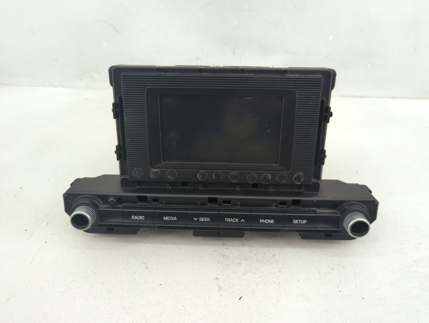2019-2020 Hyundai Elantra Radio AM FM Cd Player Receiver Replacement P/N:96180F2UA0SSH Fits Fits 2019 2020 OEM Used Auto Par
