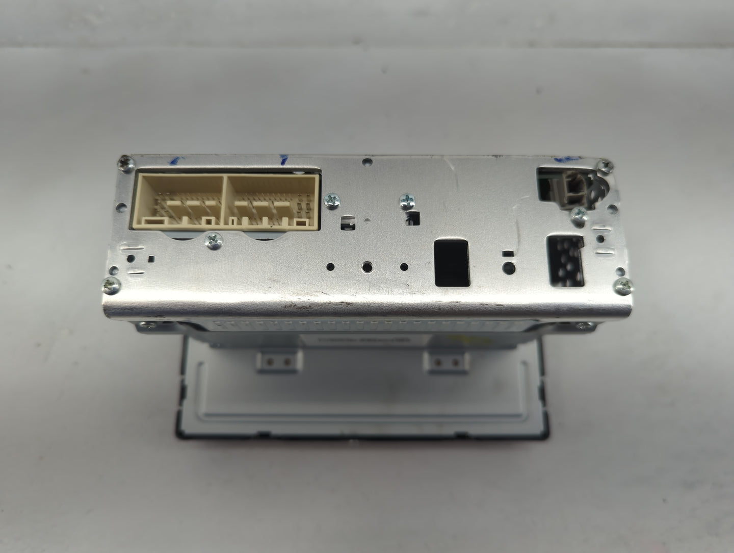 2019-2020 Hyundai Elantra Radio AM FM Cd Player Receiver Replacement P/N:96180F2UA0SSH Fits Fits 2019 2020 OEM Used Auto Par