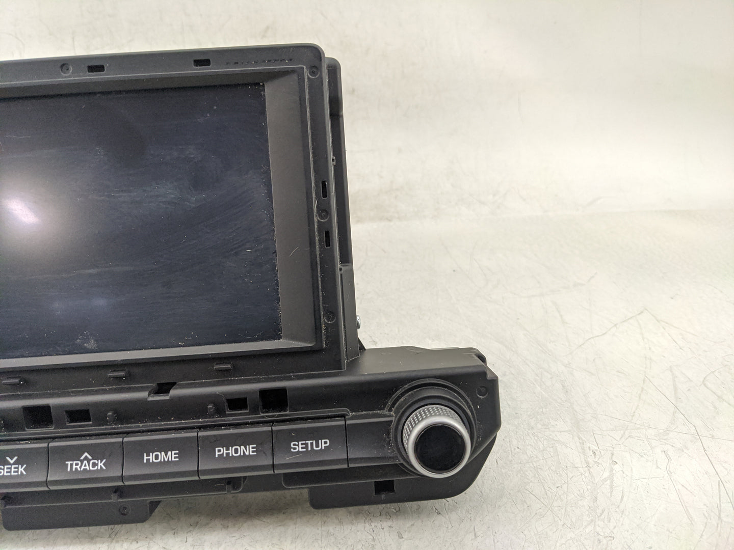2019-2020 Hyundai Elantra Radio AM FM Cd Player Receiver Replacement P/N:96160-F2UA0SSH 96180F2UA0SSH Fits Fits 2019 2020 OE
