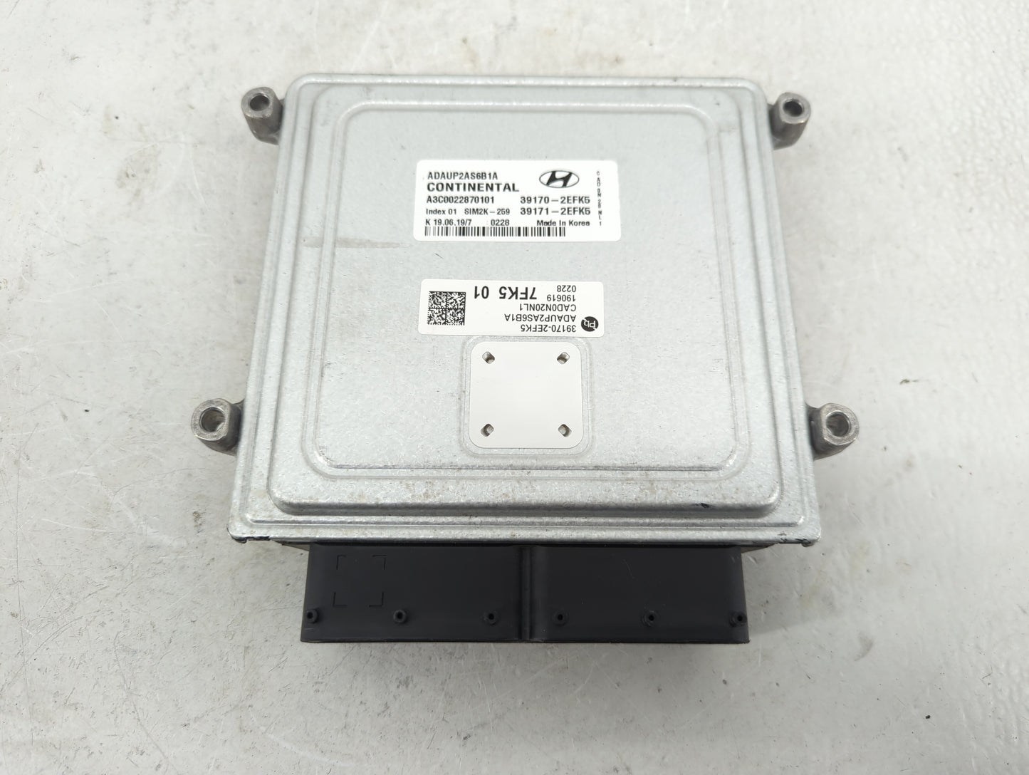 2020 Hyundai Elantra PCM Engine Control Computer ECU ECM PCU OEM P/N:39171-2EFK5 39170-2EFEK5 Fits OEM Used Auto Parts - Oem