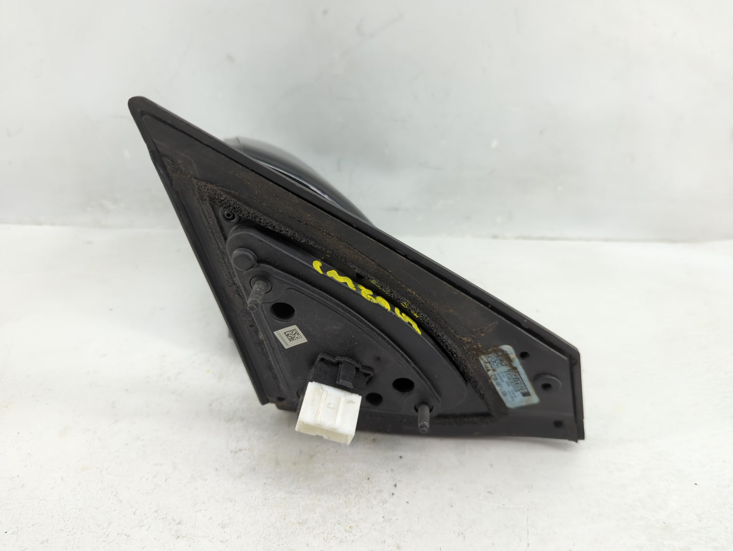 2017-2020 Hyundai Elantra Driver Side View Mirror - Left Door Mirror OEM Used - Oemusedautoparts1.com