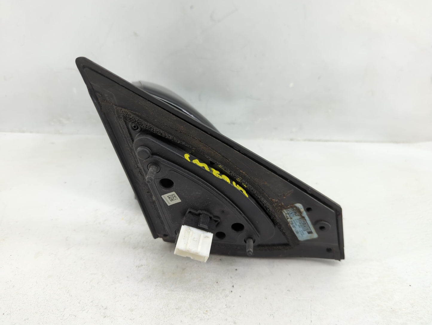 2017-2020 Hyundai Elantra Driver Side View Mirror - Left Door Mirror OEM Used - Oemusedautoparts1.com