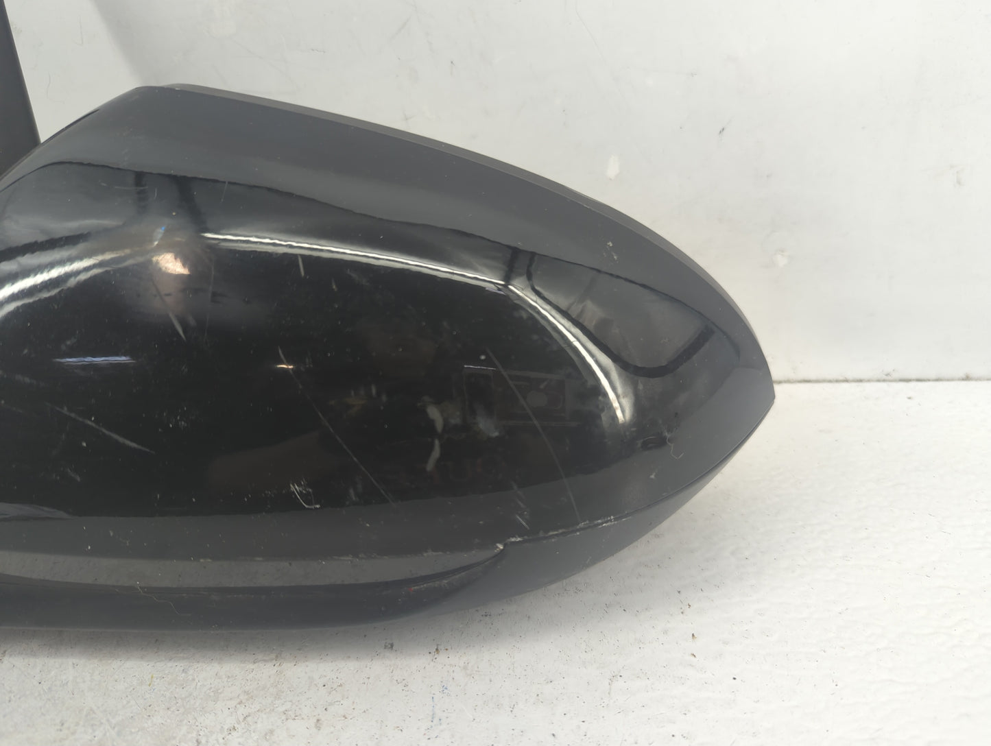 2017-2020 Hyundai Elantra Driver Side View Mirror - Left Door Mirror OEM Used - Oemusedautoparts1.com