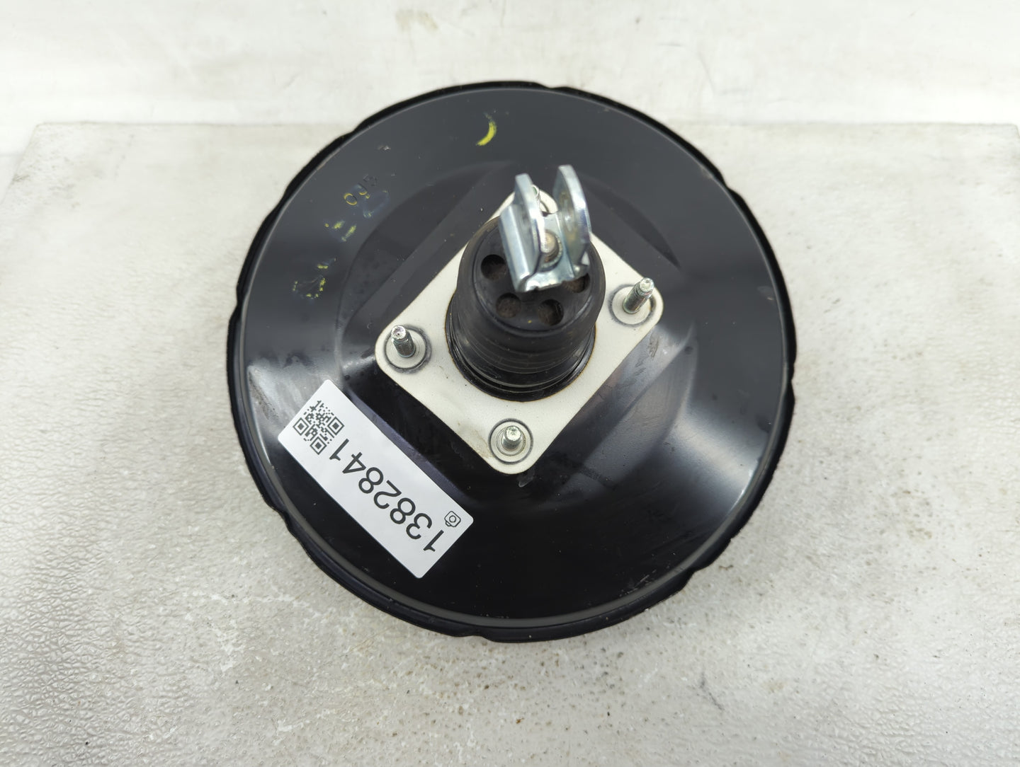 2017-2020 Hyundai Elantra Power Brake Booster Oem 1382841 - Oemusedautoparts1.com